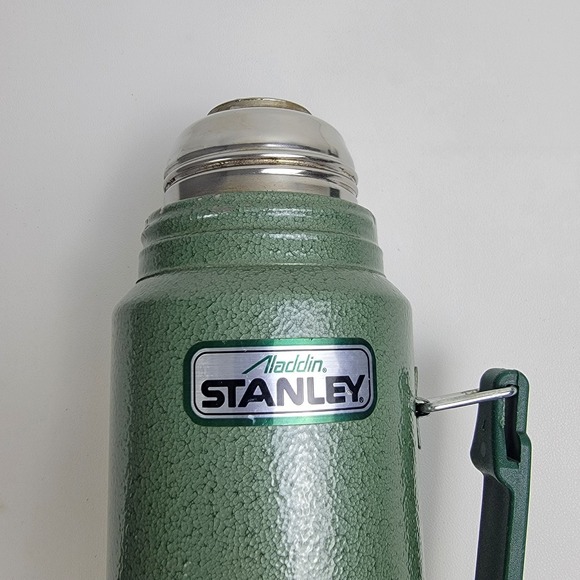 Vintage Aladdin Stanley 32 oz Thermos No.A-944DH With Handle Made In USA - Picture 7 of 12